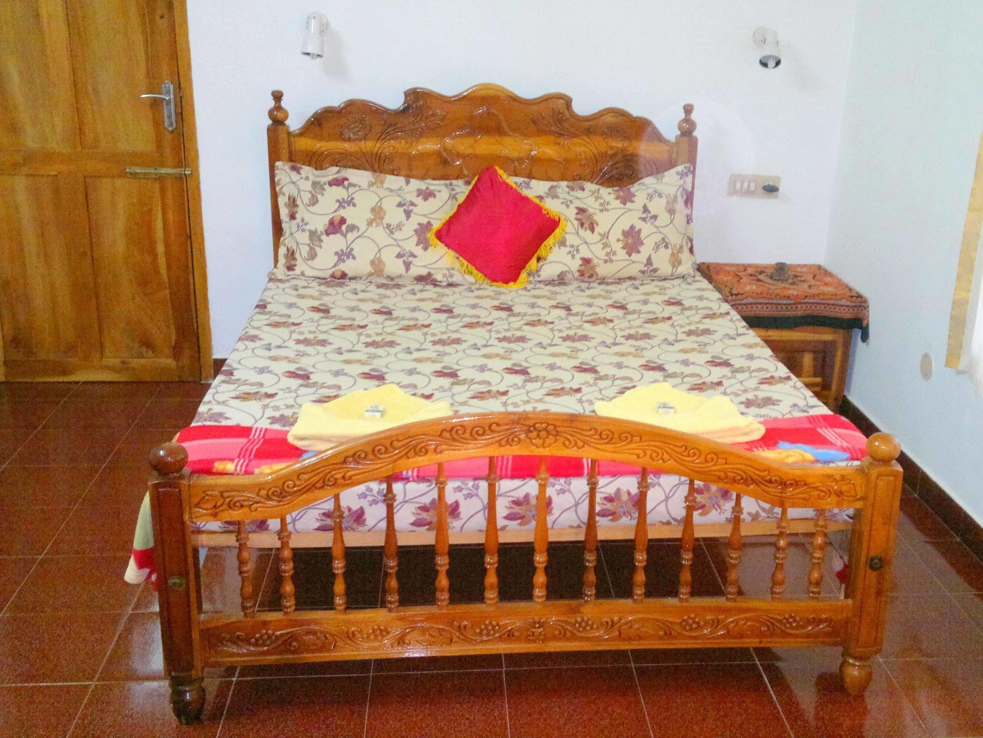 Ganesh House Homestay Kovalam Εξωτερικό φωτογραφία