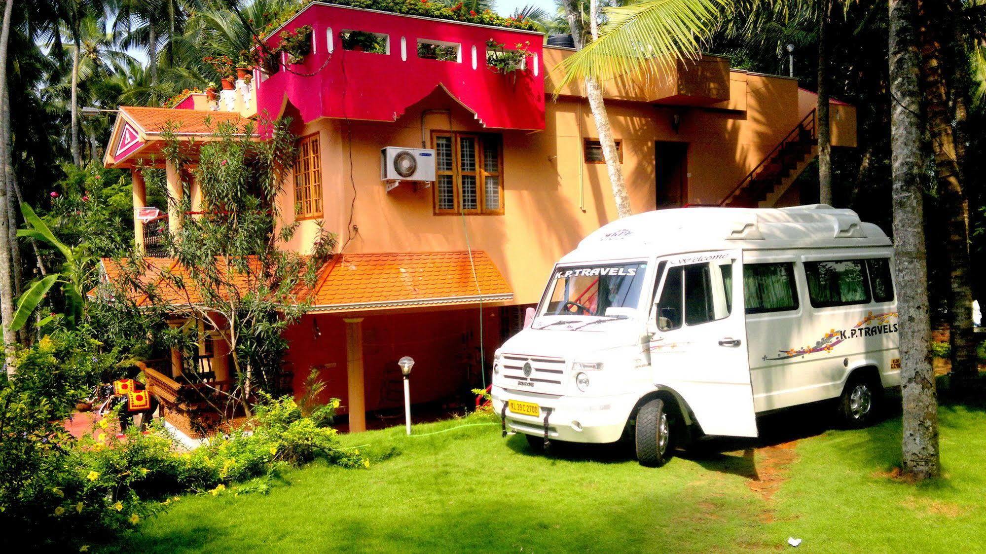 Ganesh House Homestay Kovalam Εξωτερικό φωτογραφία